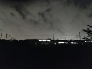 notte sulla ferrovia